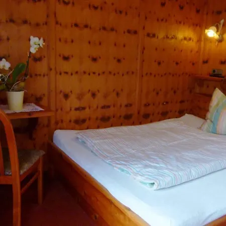 Alpengruss גרלוס