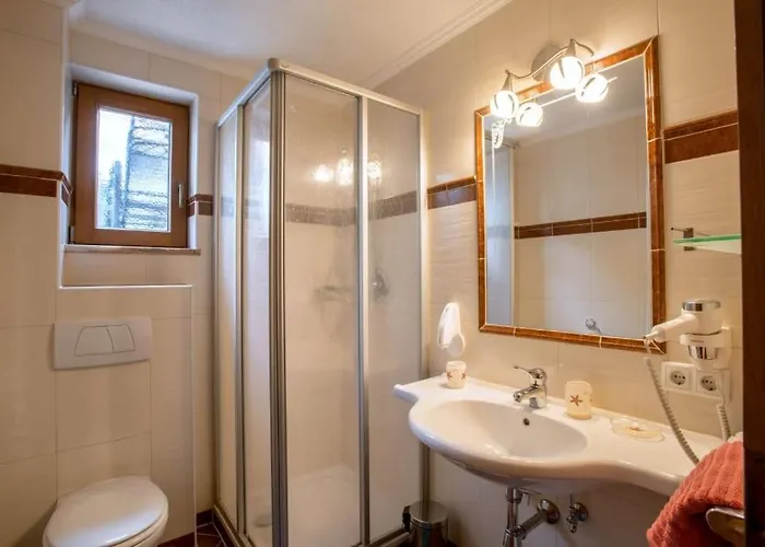 Alpengruss ゲストハウス