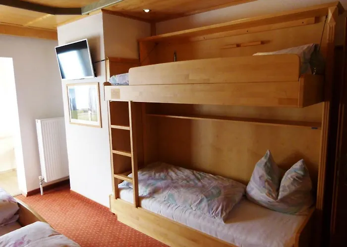 ゲストハウス Alpengruss ゲルロス